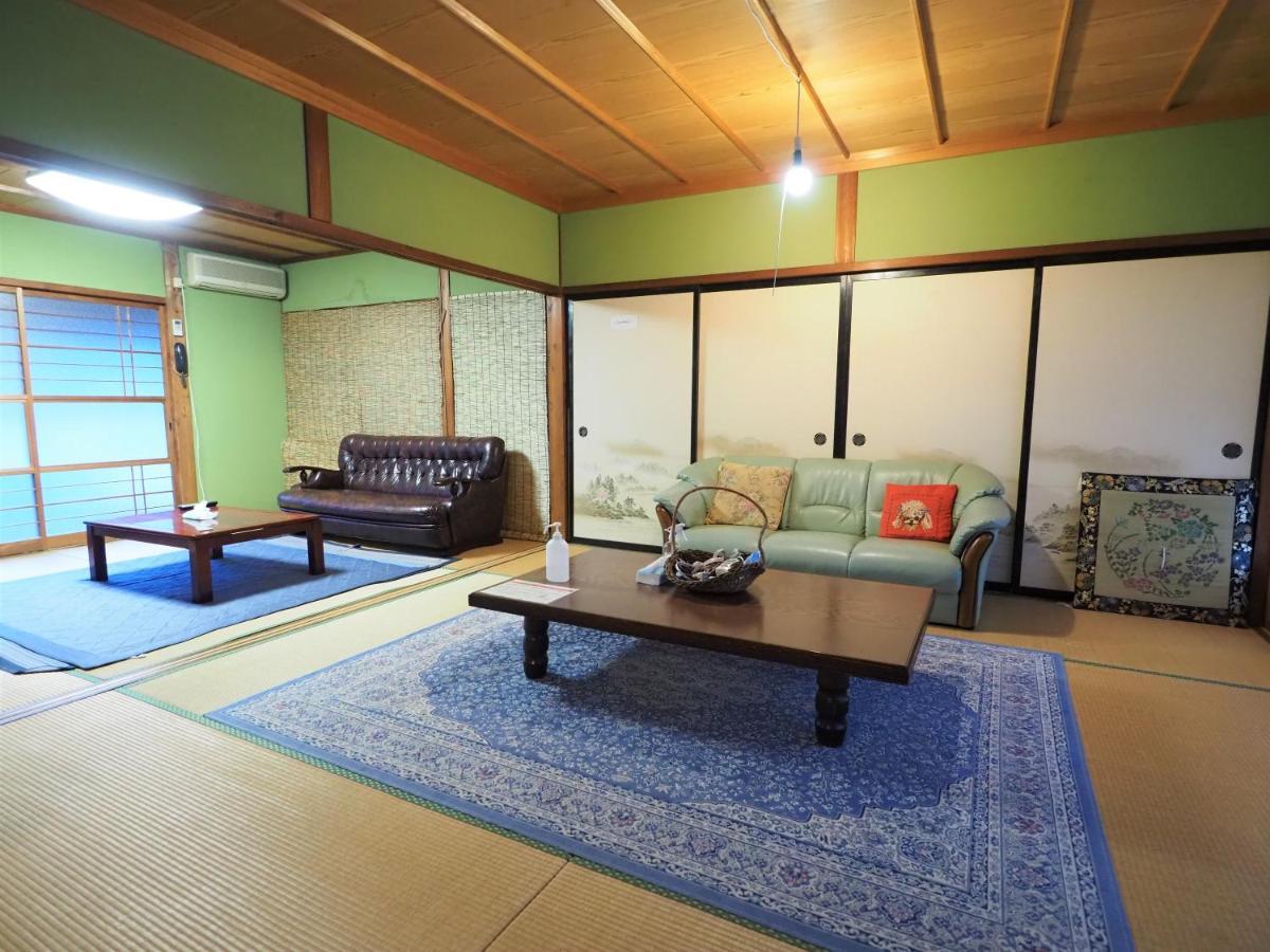 四国旅行のhub拠点 古民家ゲストハウス Heso Camp Miyoshi  Dış mekan fotoğraf
