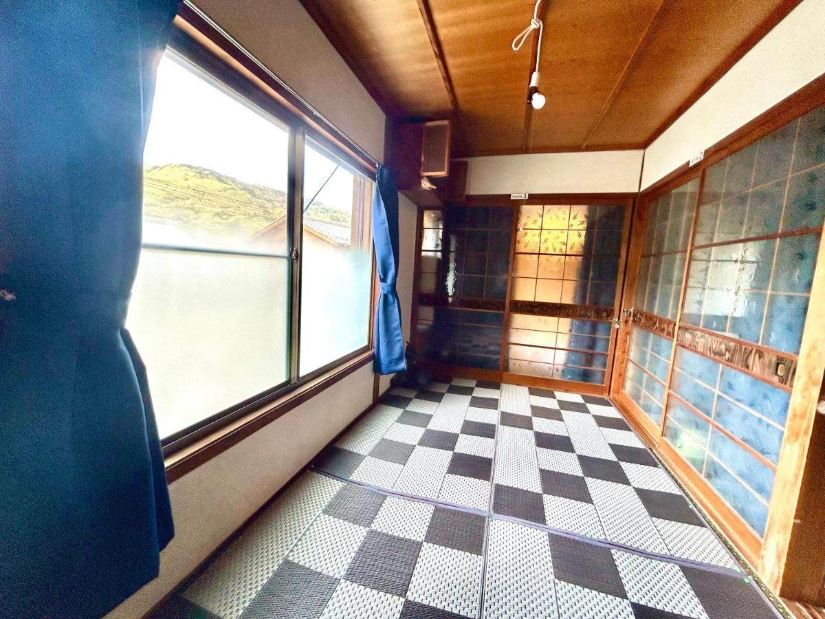 四国旅行のhub拠点 古民家ゲストハウス Heso Camp Miyoshi  Dış mekan fotoğraf