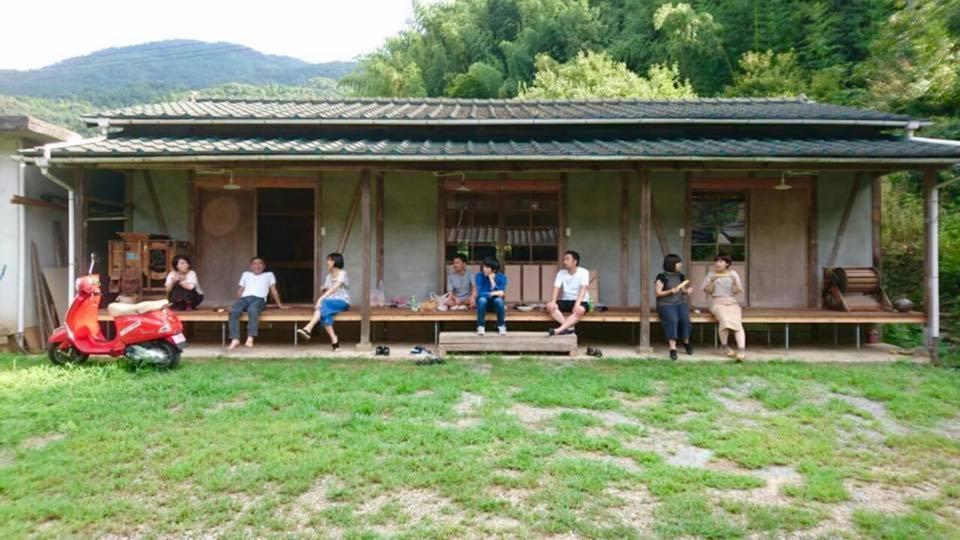 四国旅行のhub拠点 古民家ゲストハウス Heso Camp Miyoshi  Dış mekan fotoğraf