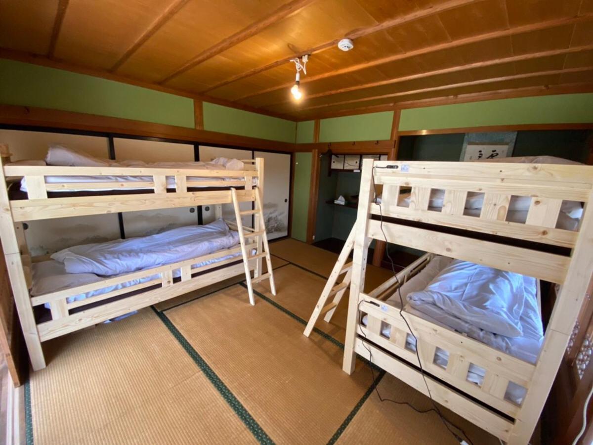 四国旅行のhub拠点 古民家ゲストハウス Heso Camp Miyoshi  Dış mekan fotoğraf